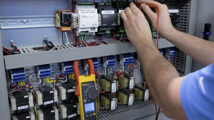 refrigeration technician